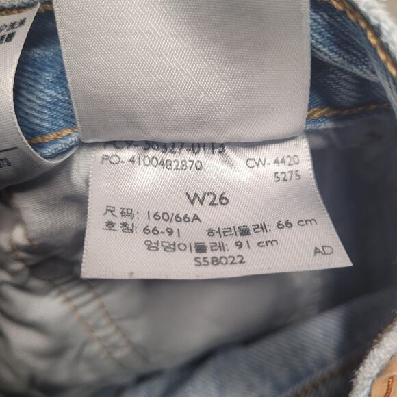 Levis 501 Shorts 26 Light Wash Blue Denim High Rise Cutoff Frayed Hem Button Fly - Picture 4 of 7